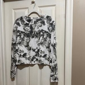 Balance Collection Monochrome Tie-Dye Sweatshirt